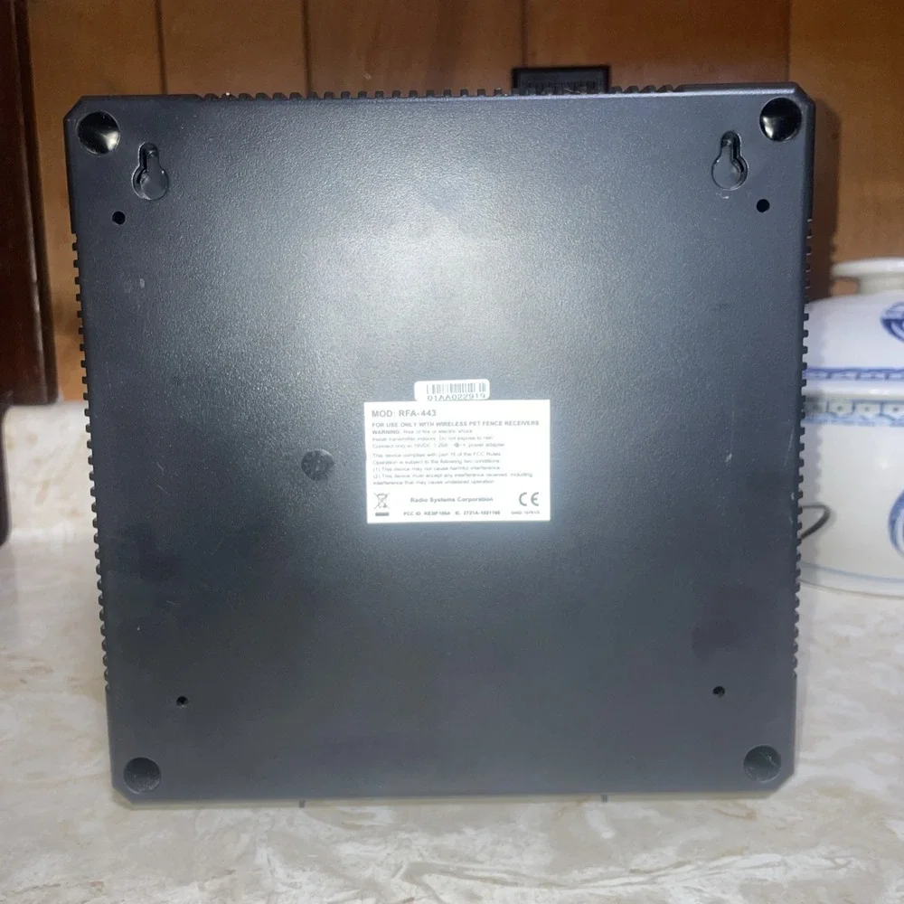 Wireless Pet Containment System Petsafe RFA-443 Adjustable Boundary Control WRKS